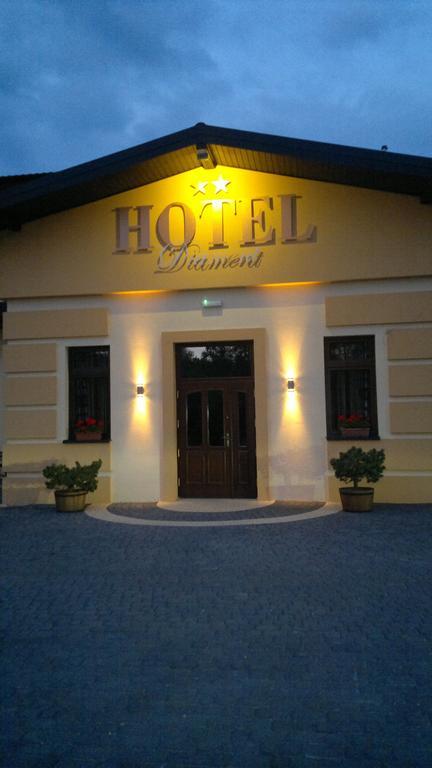 Hotel Diament - Zajazd U Przemka Zgierz Ngoại thất bức ảnh