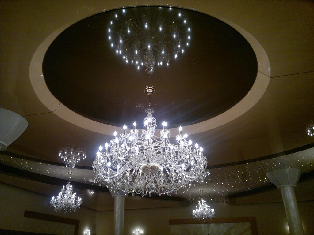 Hotel Diament - Zajazd U Przemka Zgierz Ngoại thất bức ảnh