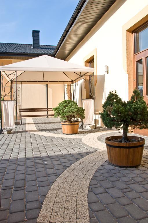 Hotel Diament - Zajazd U Przemka Zgierz Ngoại thất bức ảnh